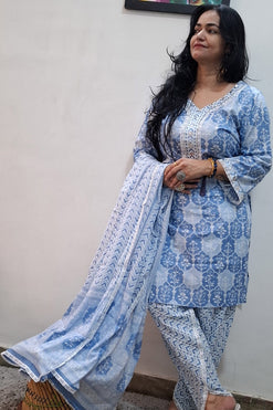 Bagru Print Short Printed Kurta with Work on Neck and Sleeves with Dhoti and Dupatta