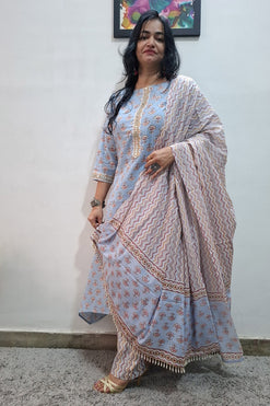 Bagru Print Suit having Box Pleats and Neck Details with Dupatta and Dhoti