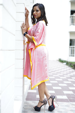 Kaftan-Colour: Pink in Colour Block concept