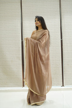 Glamorous and Elegance Saree-Colour: Delicious brown
