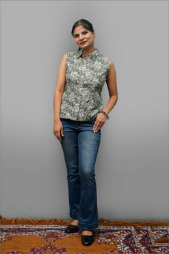 Chaitasri Cambric Cotton Printed Sleeveless Shirt