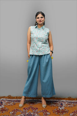 Chaitasri Cambric Cotton Printed Sleeveless Shirt